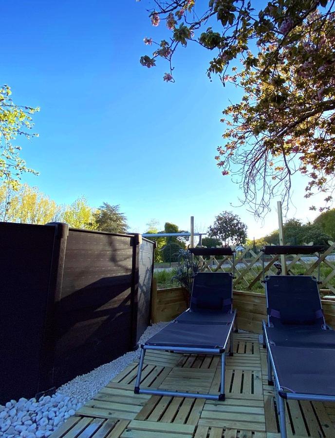 Cottage-Gite & Jacuzzi - Chez Flo & Marc Chouzy-sur-Cisse Exterior photo